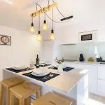 Vela דירה *